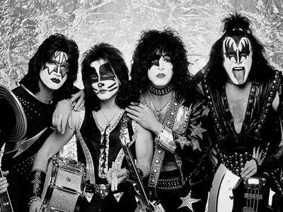 kiss
